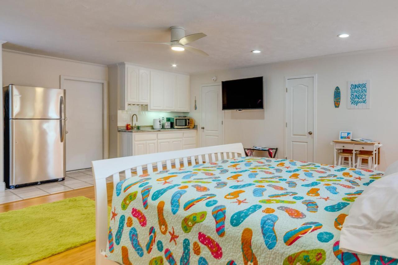 Gulf Breeze Vacation Rental For 2 With Pool Access! Kültér fotó