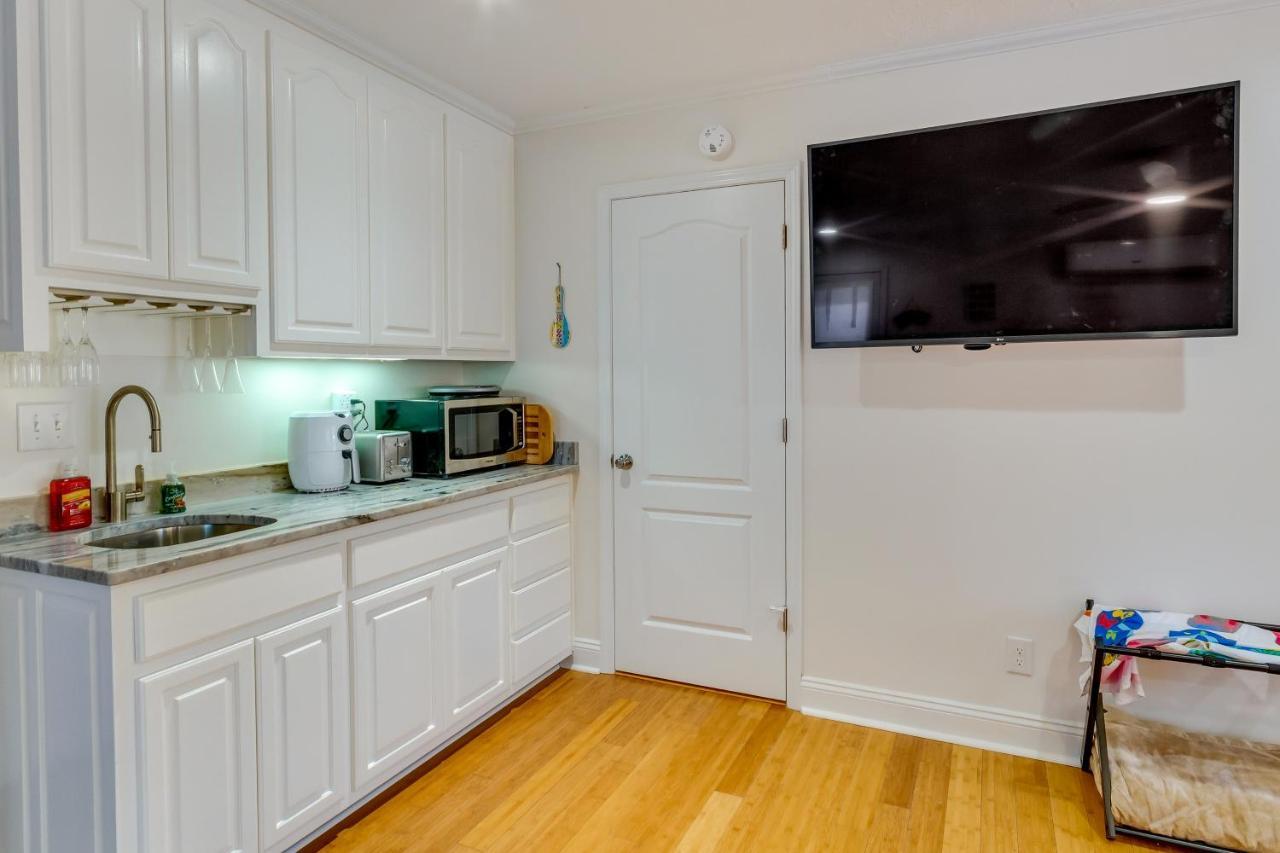 Gulf Breeze Vacation Rental For 2 With Pool Access! Kültér fotó