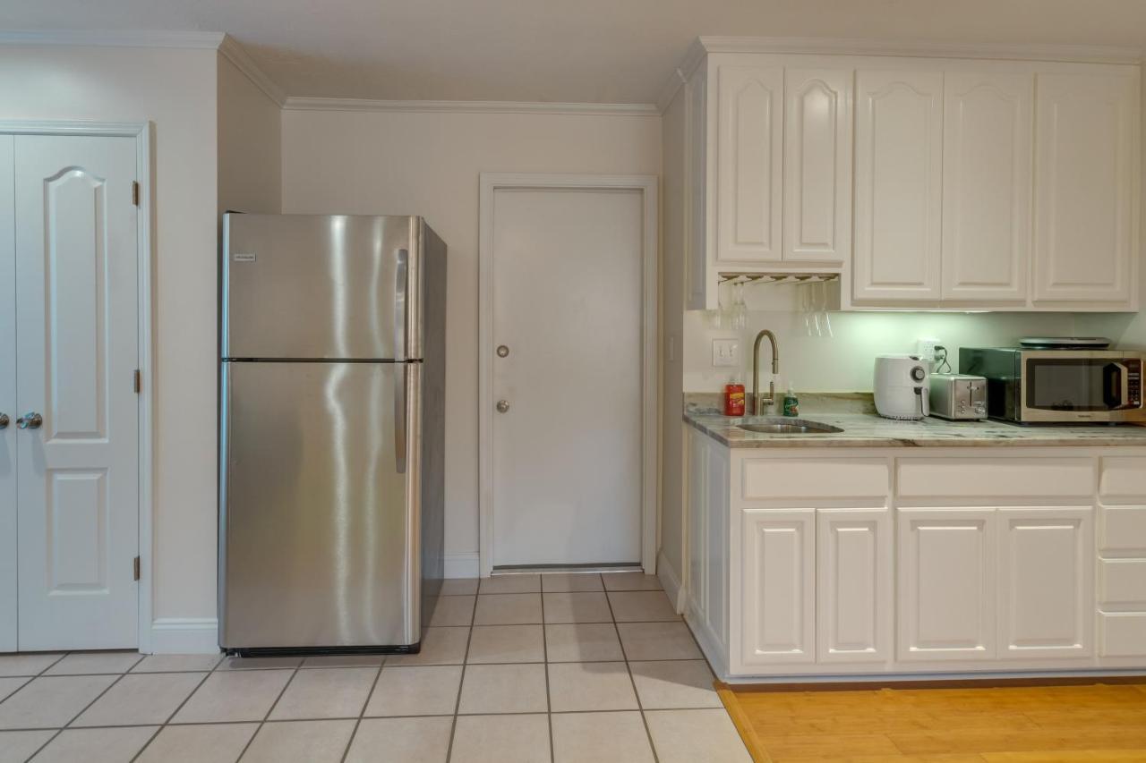Gulf Breeze Vacation Rental For 2 With Pool Access! Kültér fotó