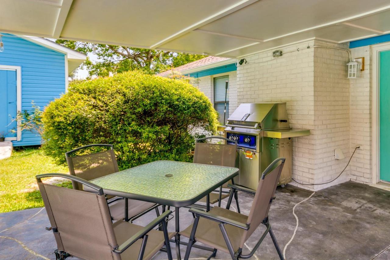 Gulf Breeze Vacation Rental For 2 With Pool Access! Kültér fotó