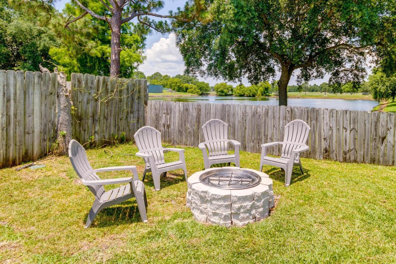 Gulf Breeze Vacation Rental For 2 With Pool Access! Kültér fotó